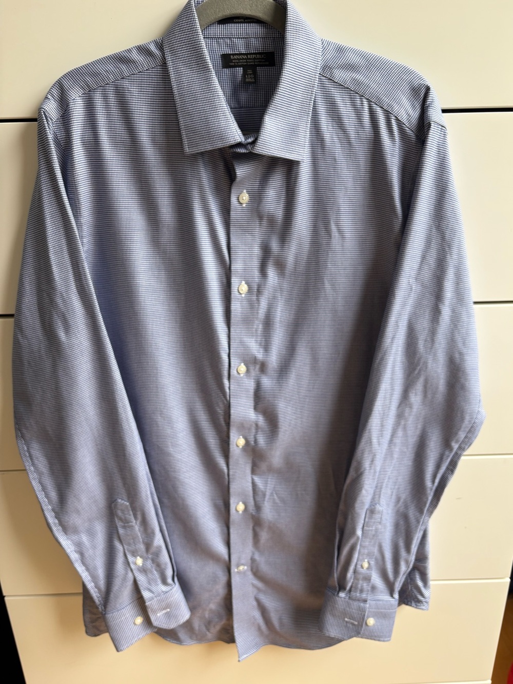 Men's Banana Republic Standard fit wrinkle resistant blue dress shirt  - tall